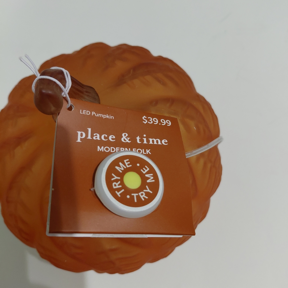 Pumpkin LED Home Accent Decor NWT - Picture 4 of 11